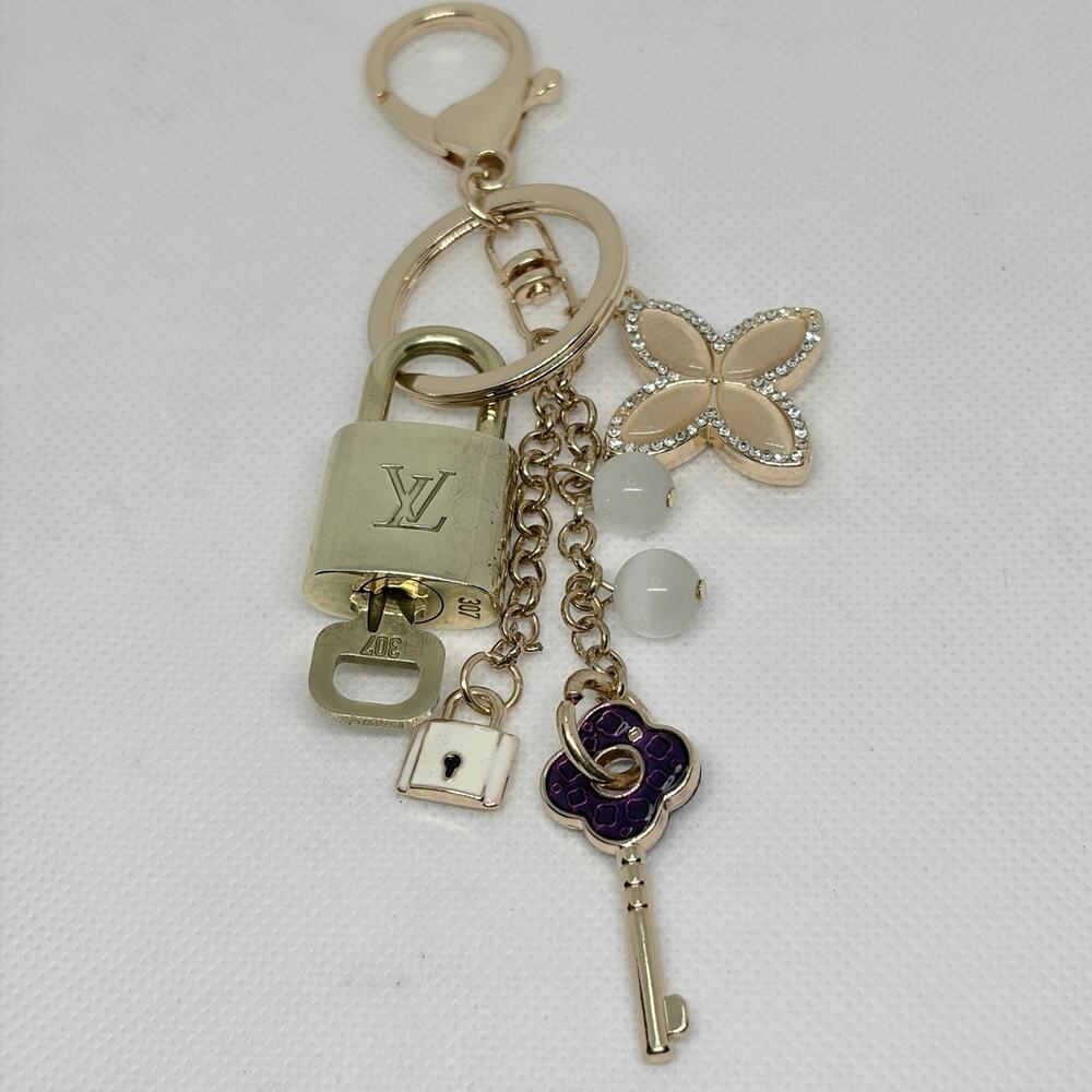Louis Vuitton Lock & Key #307 w/a Crystal Flower & Purple Key Charms Keychain